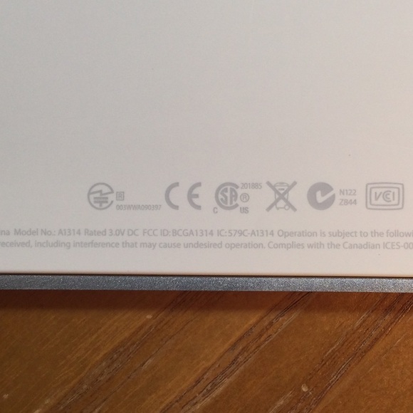 Apple Wireless Keyboard - Picture 4 of 10